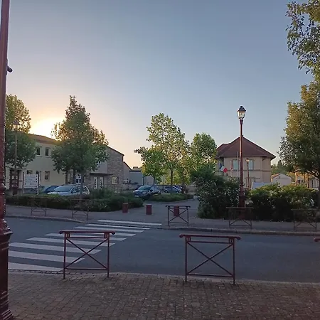 Entre Sarre Et Albe Daire *